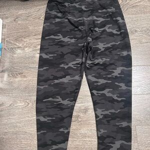 Maurices Kids Black and Gray Camouflage Leggings